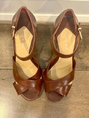 Gianni Bini Brown Leather Crossover Ankle-Strap Heels
